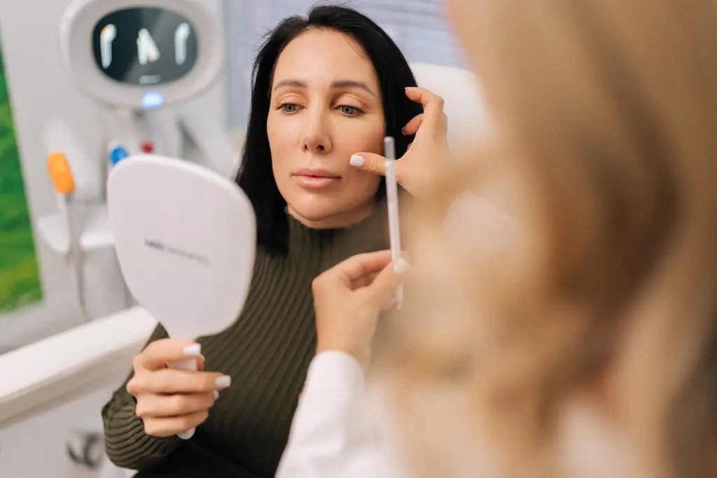 cosmetic aesthetics thread lift treatment improving skin firmness and facial structure