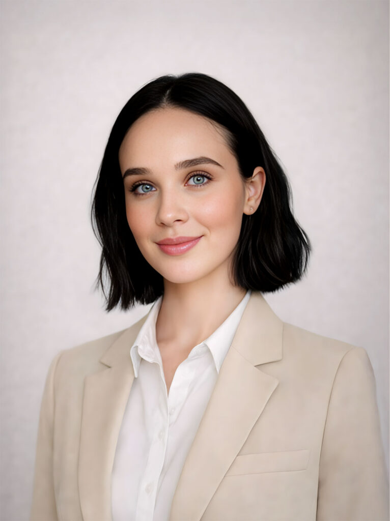 Portrait of Lauren from Luxe Lips Cosmetic Clinic in Melbourne