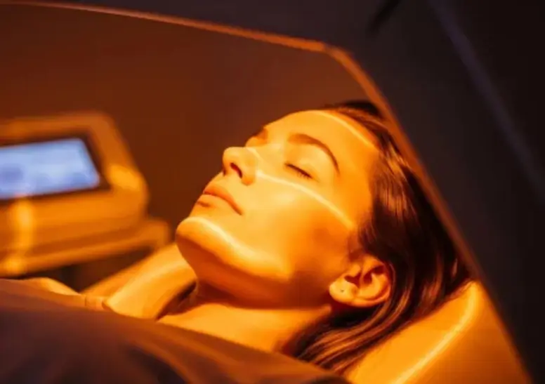 Patient undergoing LED light therapy at Luxe Lips Camberwell